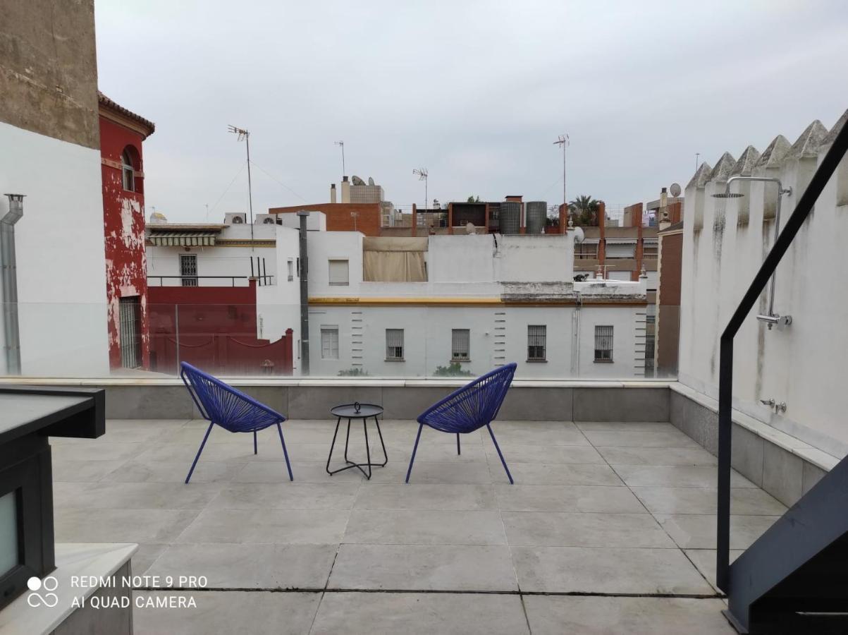 Apartamentos Rg Plaza De Espana Siviglia Esterno foto