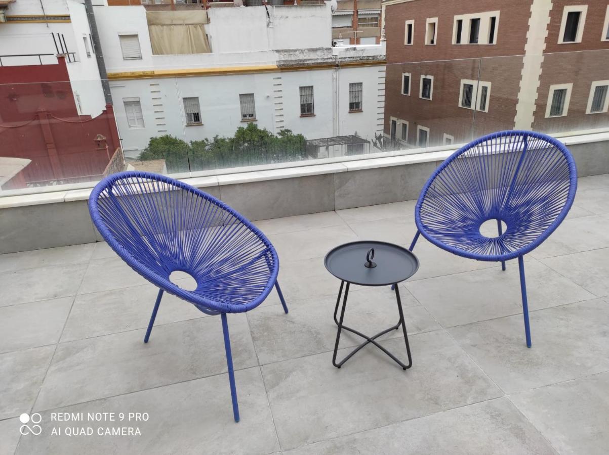 Apartamentos Rg Plaza De Espana Siviglia Esterno foto