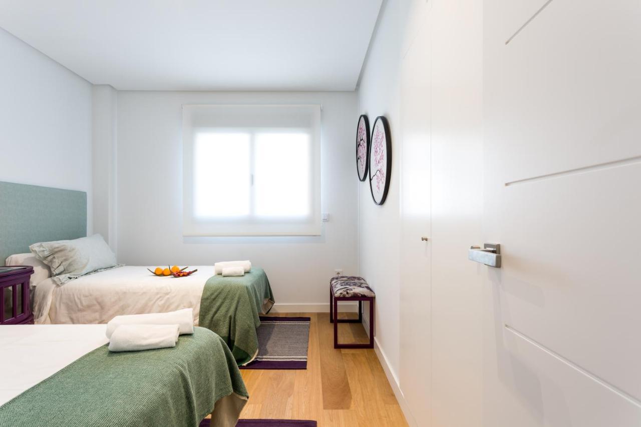 Apartamentos Rg Plaza De Espana Siviglia Esterno foto